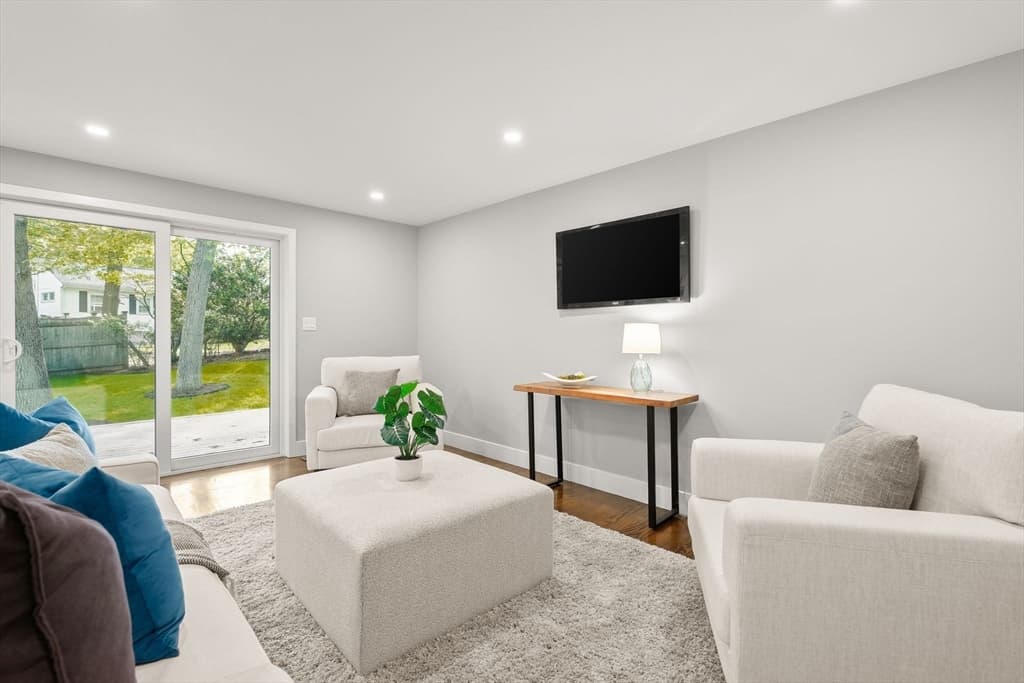 Single Family Residence at 323 Ridge St, Arlington MA 02474, Arlington, photo 14 of 39