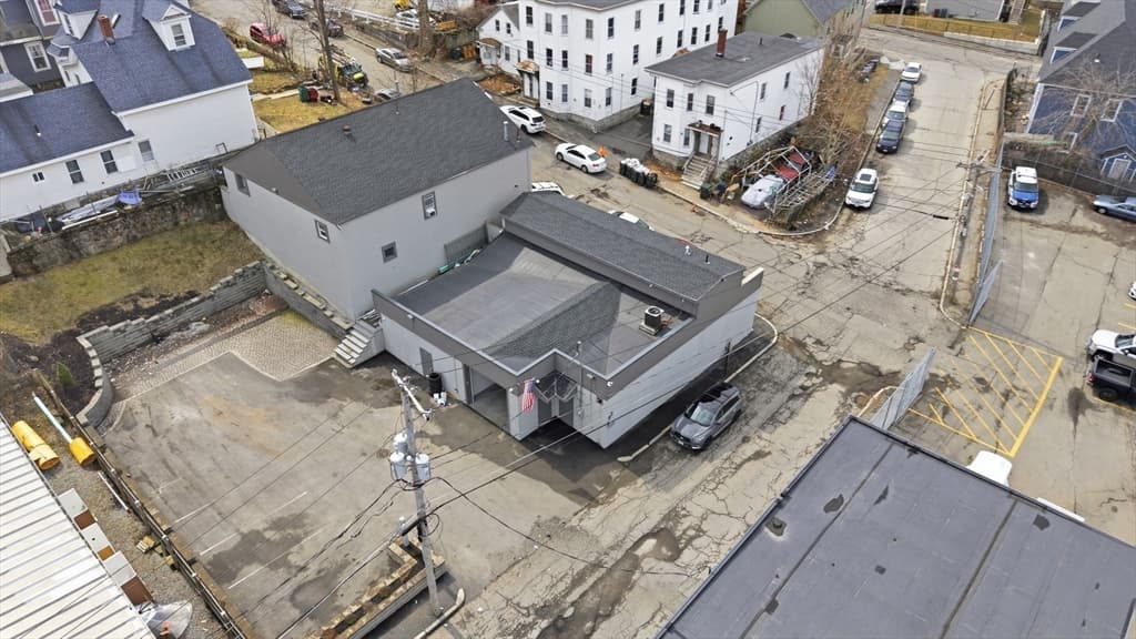 20-26 Howard St, Lowell MA 01851 photo 5