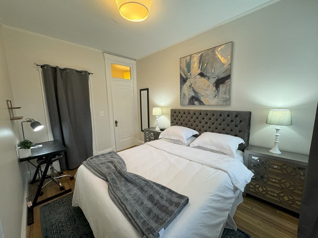 Condominium at 34 E Newton St. # 2, Boston MA 02118, photo 5 of 8