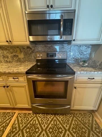 Condominium at 1 Seal Harbor # 210, Winthrop MA 02152, Winthrop, photo 13 of 27