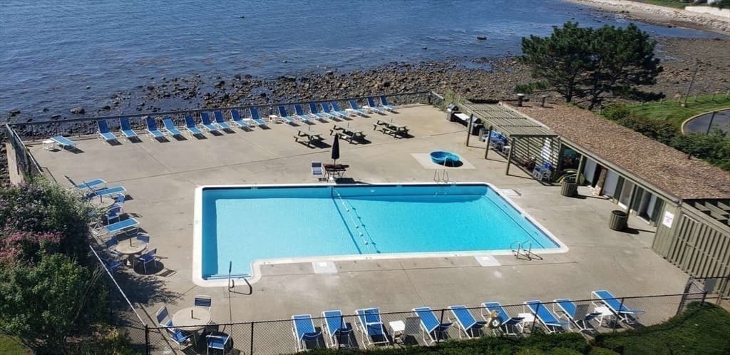 Condominium at 1 Seal Harbor # 210, Winthrop MA 02152, Winthrop, photo 21 of 27
