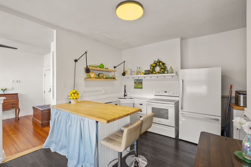 16 Leavitt Street # 3, Salem MA 01970 photo 12