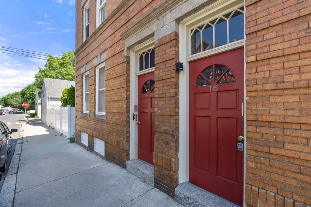 16 Leavitt Street # 3, Salem MA 01970 photo 25