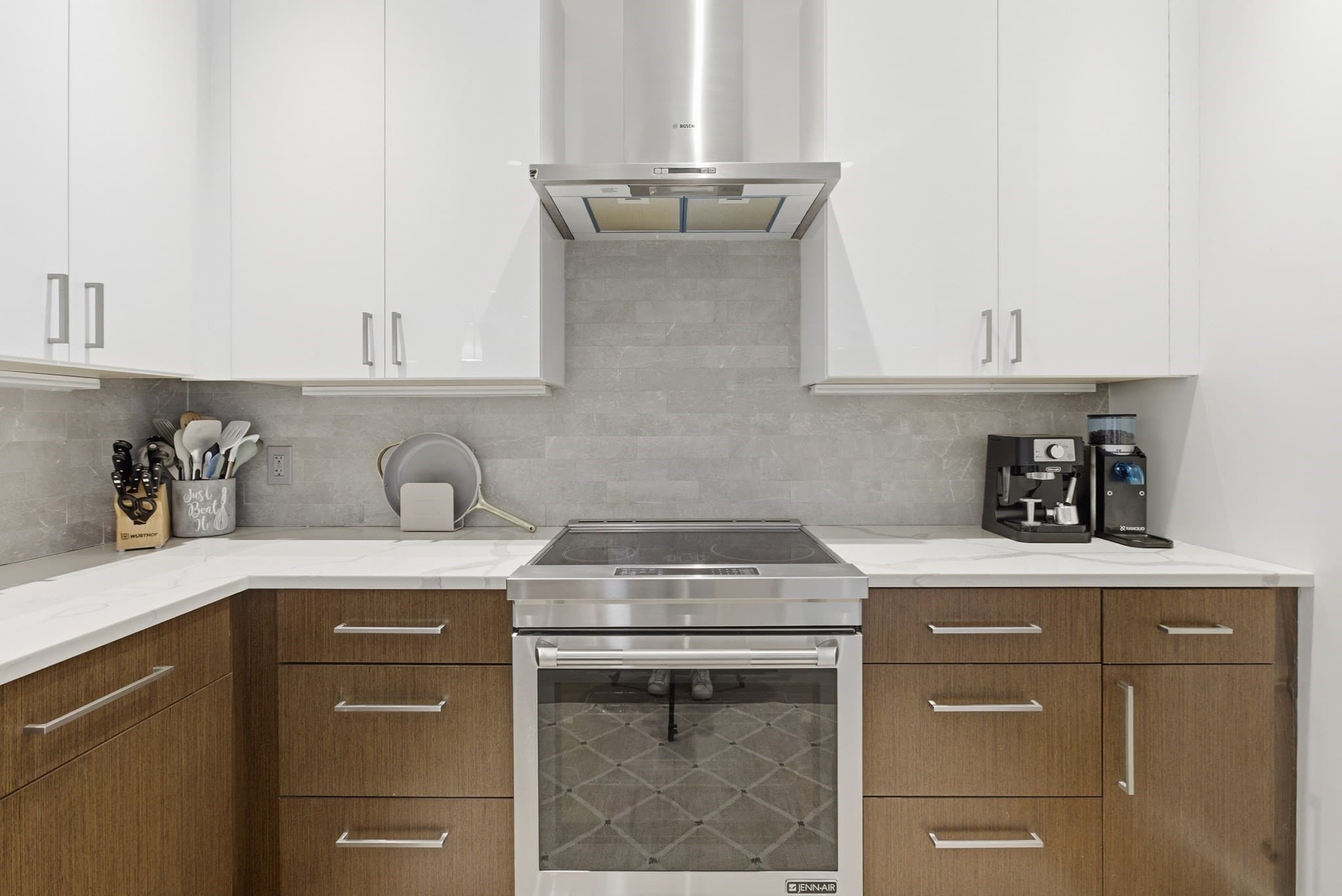 Condominium at 406-418 Commercial St # 1A, Boston MA 02109, photo 8 of 40