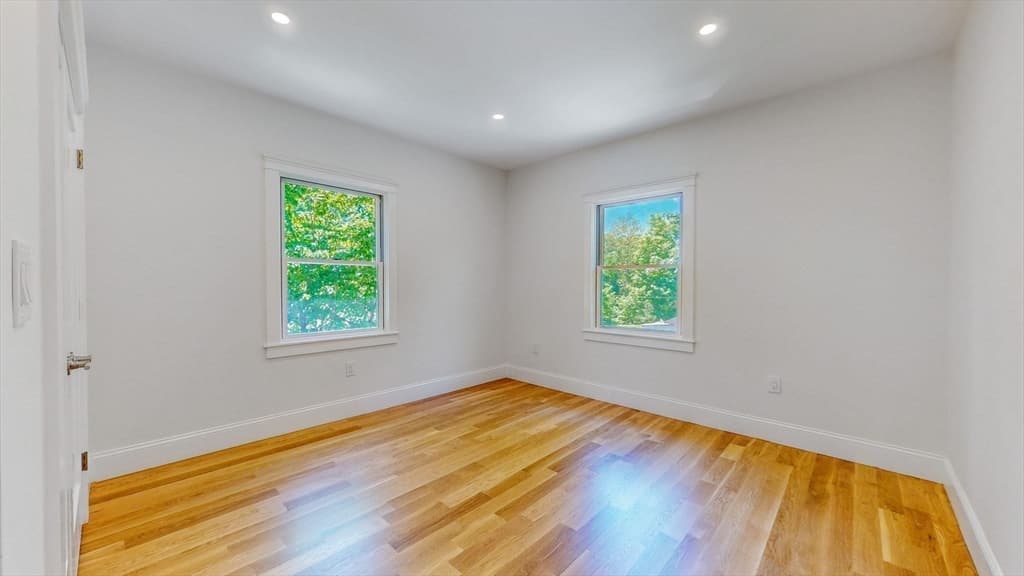 37 Oakland St, Wellesley MA 02481 photo 22