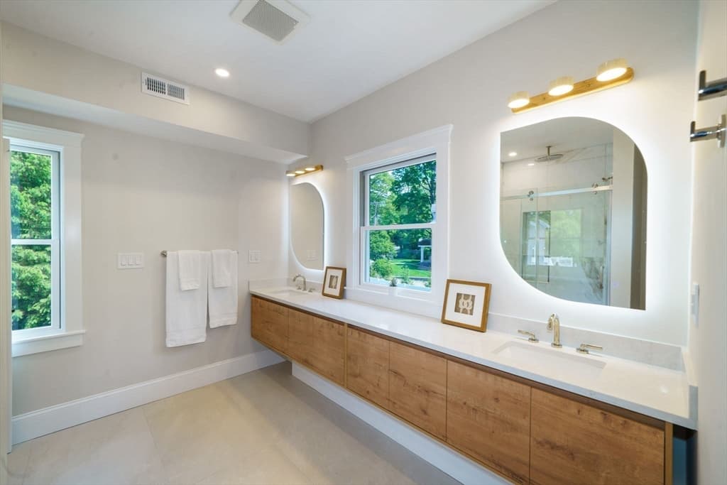 37 Oakland St, Wellesley MA 02481 photo 18