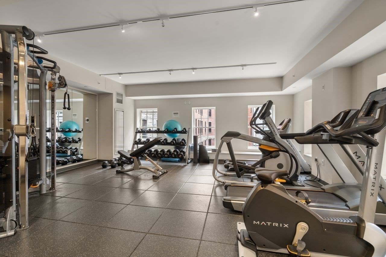 Condominium at 110 Broad St # 303, Boston MA 02110, photo 22 of 35