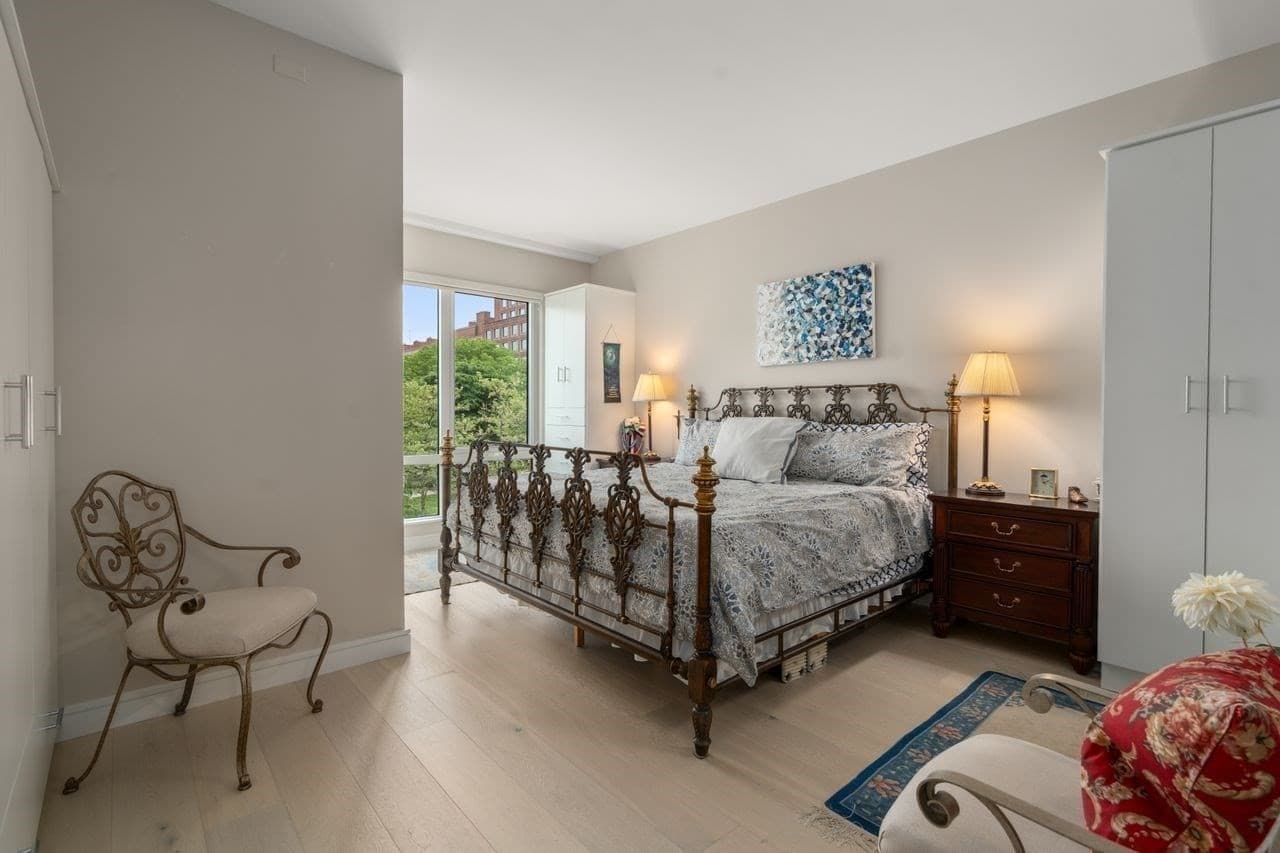 Condominium at 110 Broad St # 303, Boston MA 02110, photo 15 of 35