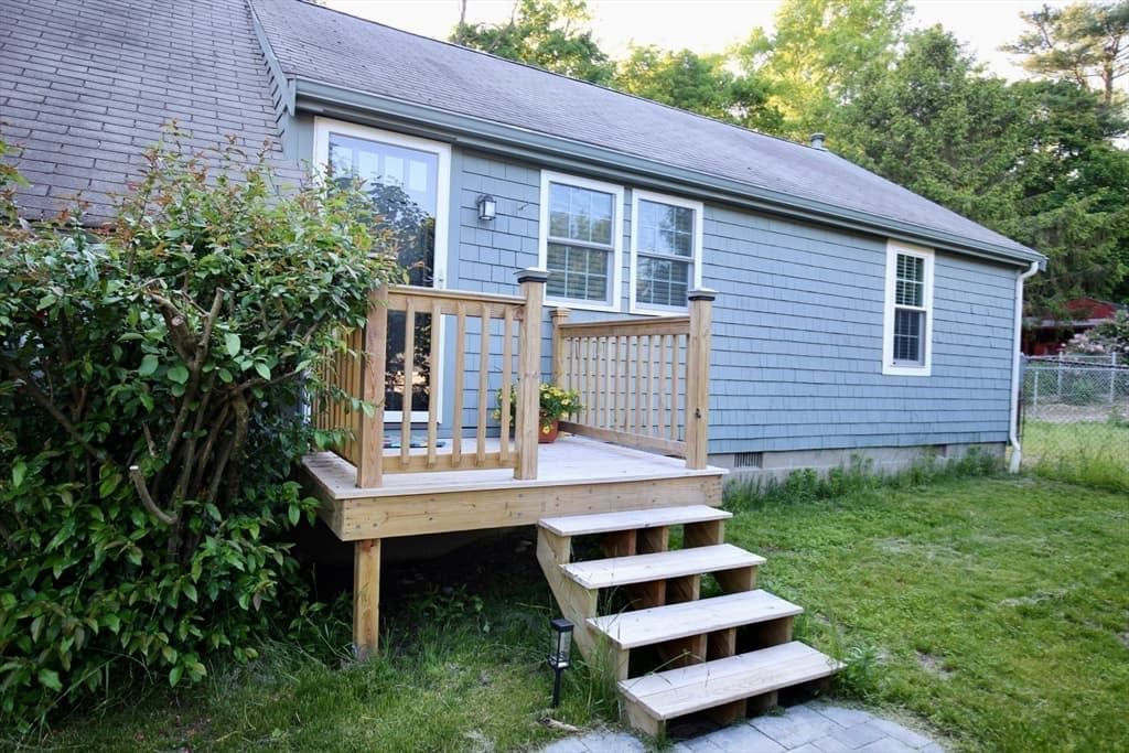 86 Taunton St, Lakeville MA 02347 photo 22