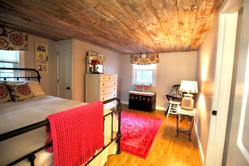 86 Taunton St, Lakeville MA 02347 photo 8