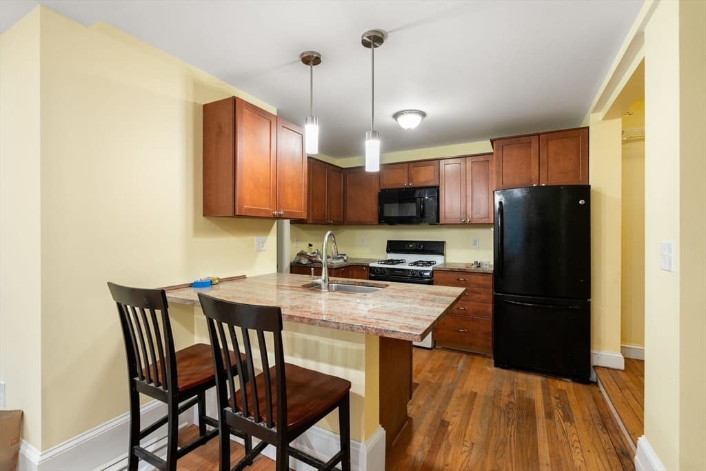 Multi Family at 212 Chestnut Ave, Boston MA 02130, photo 9 of 37