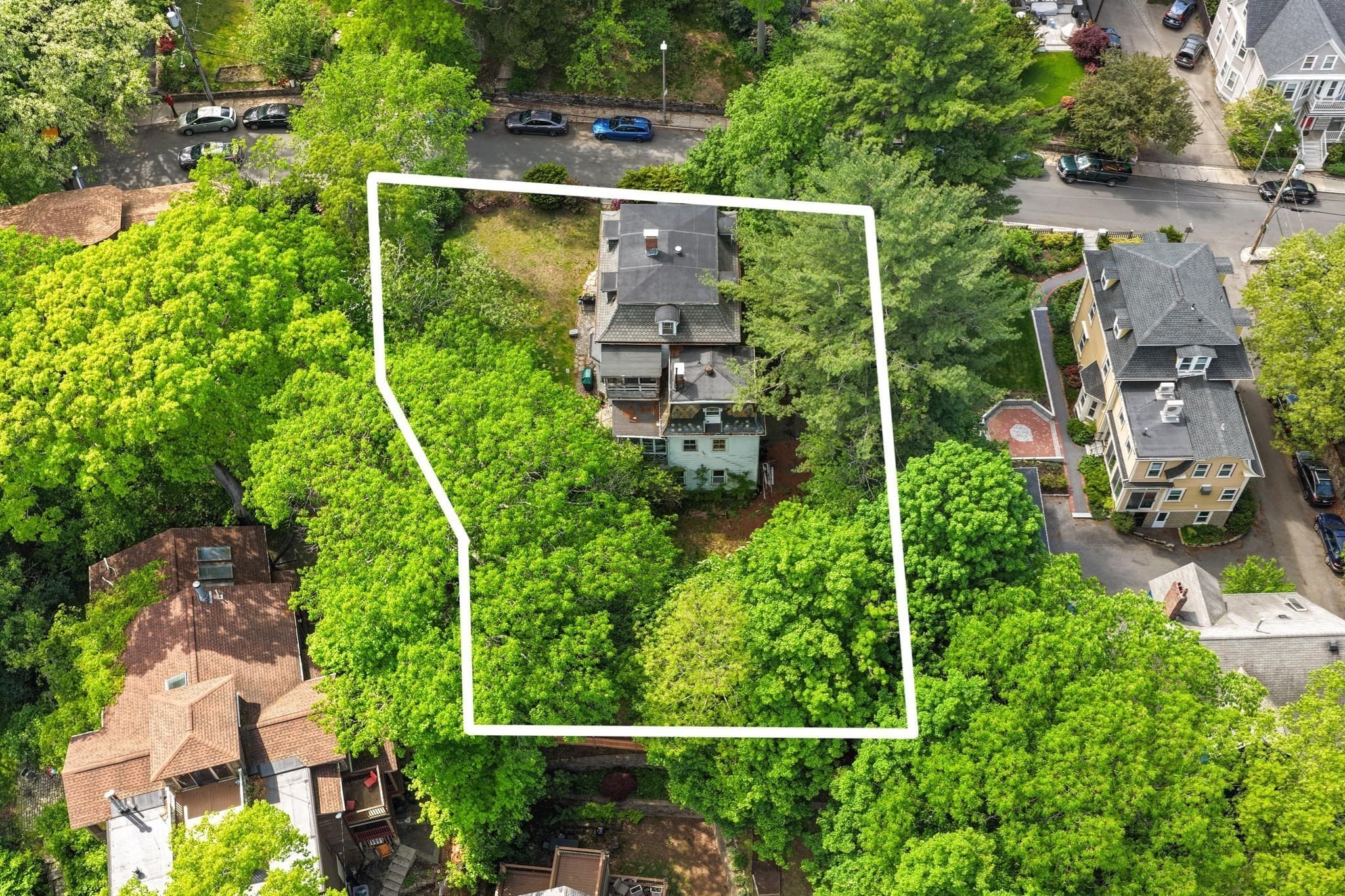 Residential at 212 Chestnut Ave, Boston MA 02130, photo 6 of 24