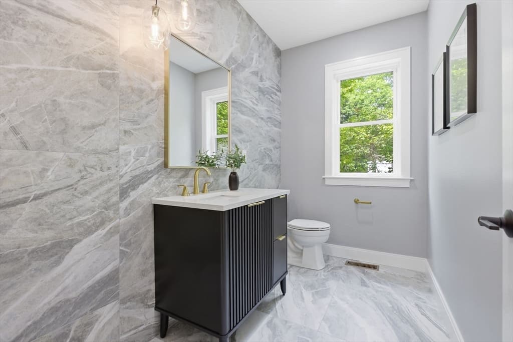 174 Winn St, Burlington MA 01803 photo 25