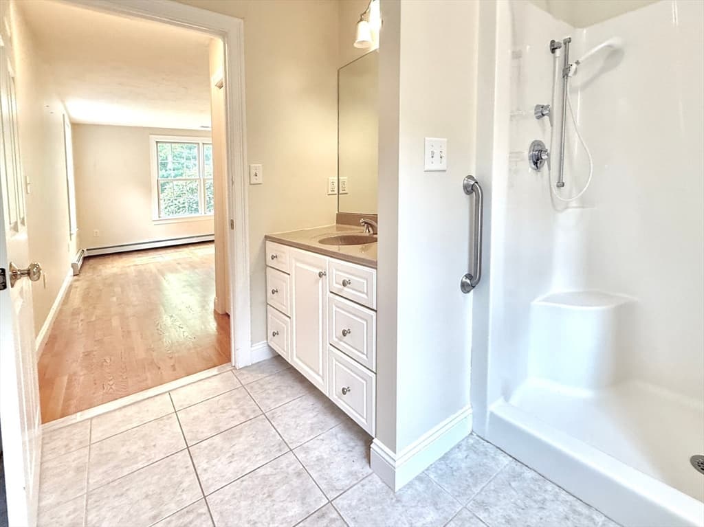 Condominium at 3 Harborlight Cir # 3, Plymouth MA 02360, Plymouth, photo 24 of 42