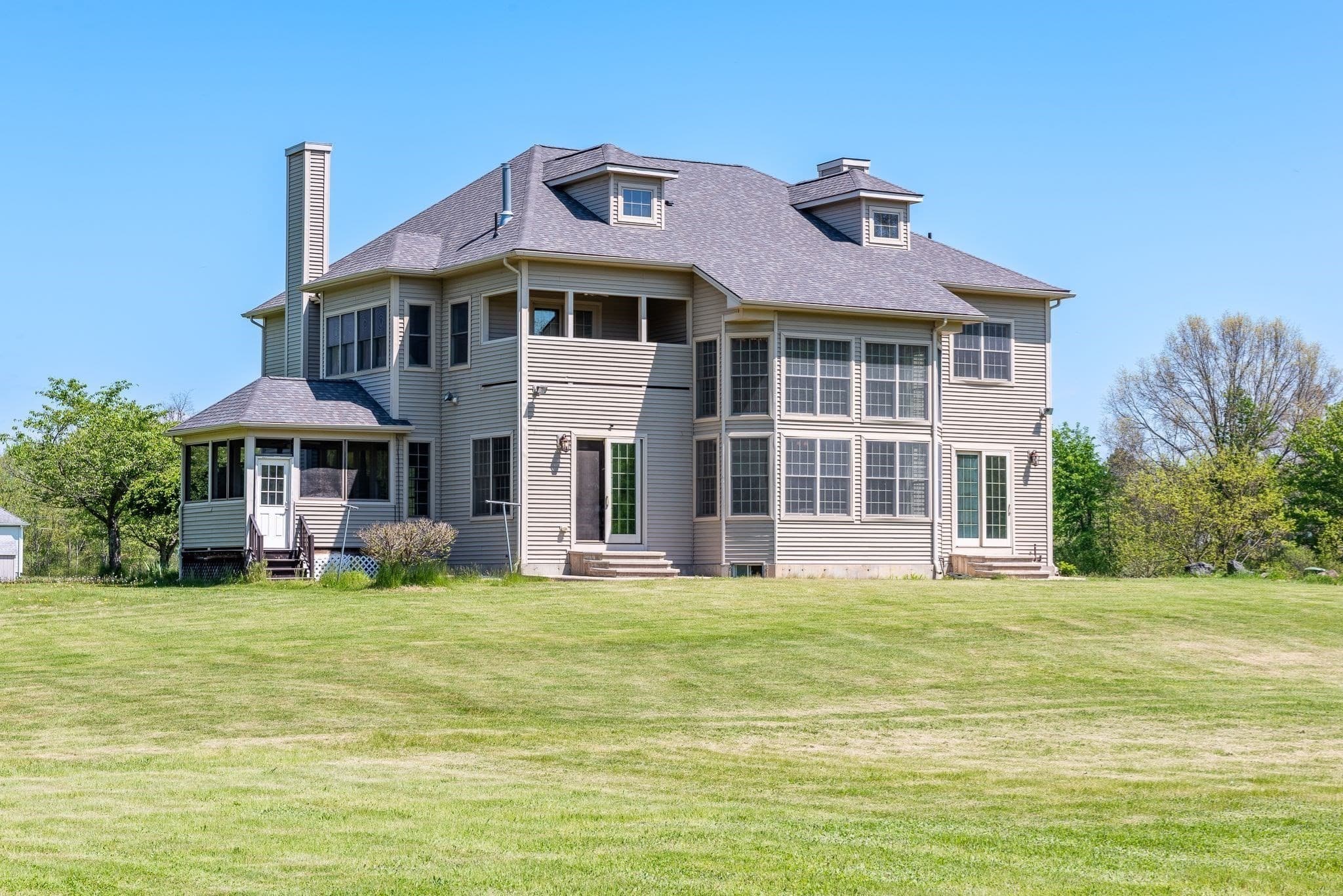 Single Family Residence at 9 Mill Valley Rd, Hadley MA 01035, photo 3 of 42