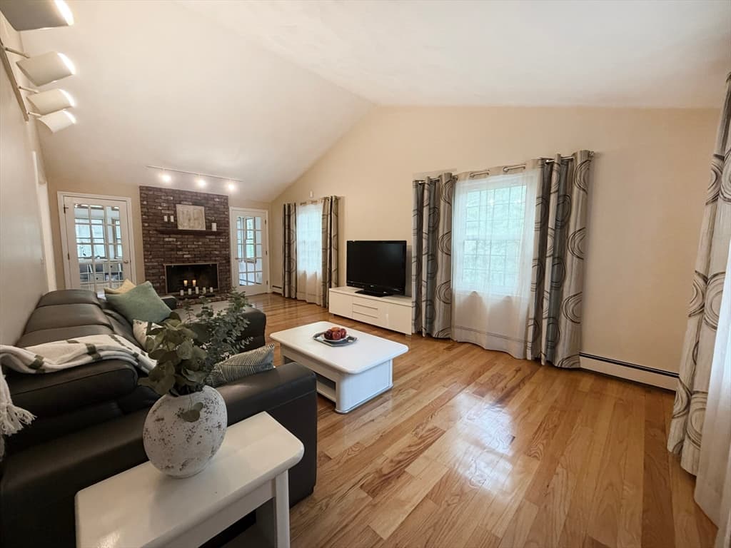 Single Family Residence at 6 Sandy Dr, Acton MA 01720, photo 6 of 32
