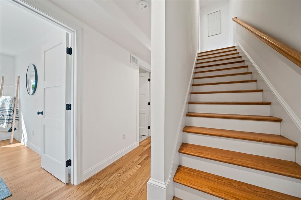 61 Gale Street # 1, Waltham MA 02453 photo 23