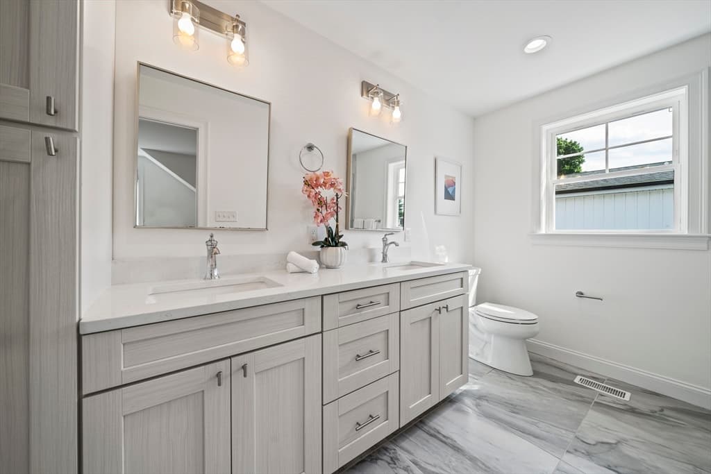 61 Gale Street # 1, Waltham MA 02453 photo 27