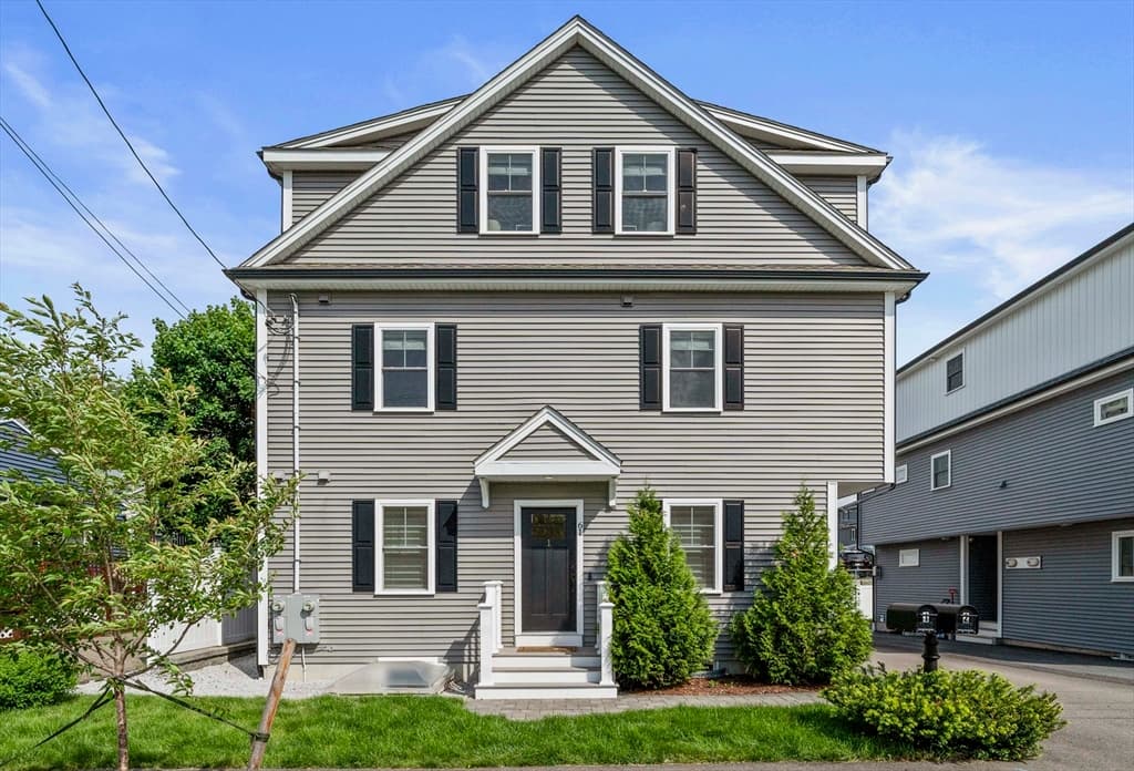 61 Gale Street # 1, Waltham MA 02453