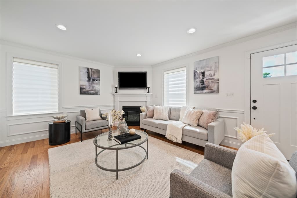 61 Gale Street # 1, Waltham MA 02453 photo 9