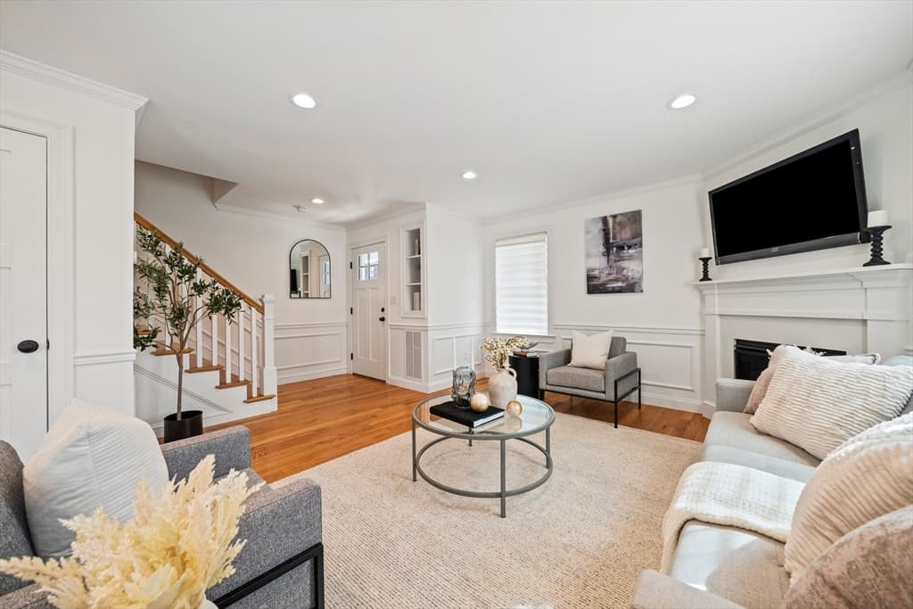 61 Gale Street # 1, Waltham MA 02453 photo 8