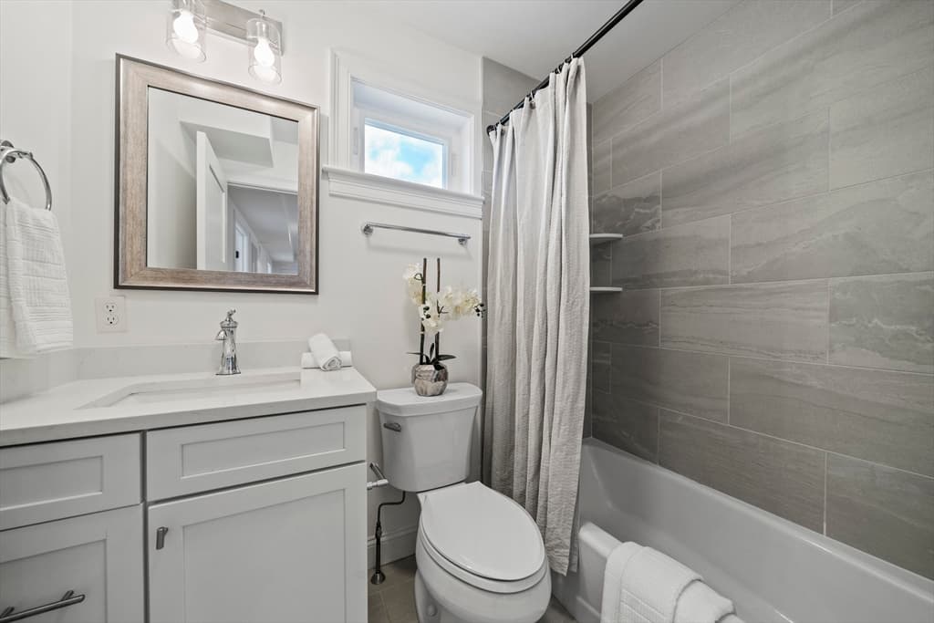 61 Gale Street # 1, Waltham MA 02453 photo 21
