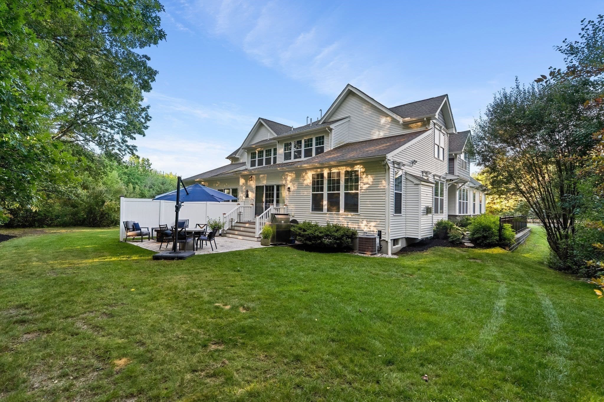 Condominium at 2 Hummingbird Way # 1, Methuen MA 01844, Methuen, photo 28 of 42