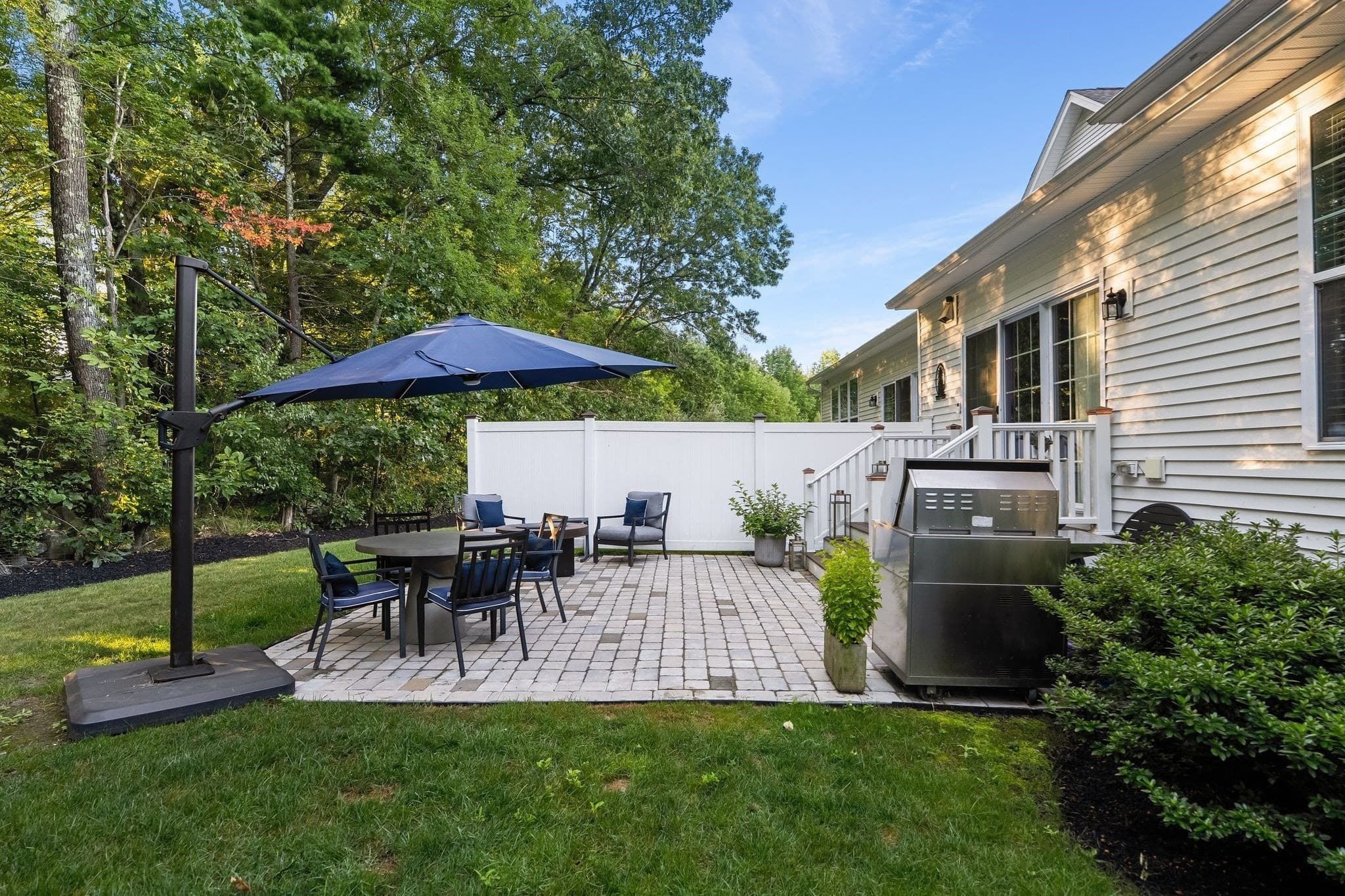 Condominium at 2 Hummingbird Way # 1, Methuen MA 01844, Methuen, photo 30 of 42