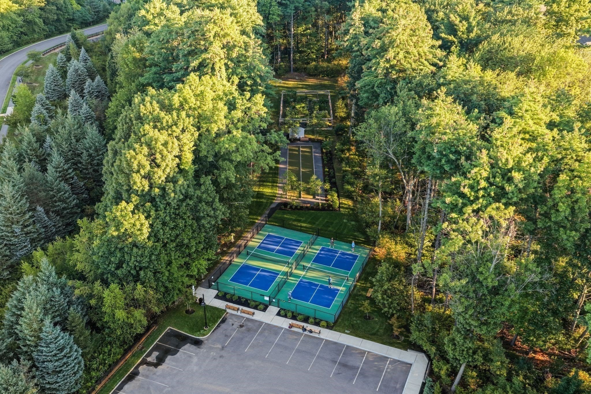 Condominium at 2 Hummingbird Way # 1, Methuen MA 01844, Methuen, photo 37 of 42