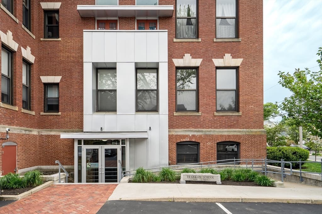 68 Central Ave # 304, Medford MA 02155 photo 6