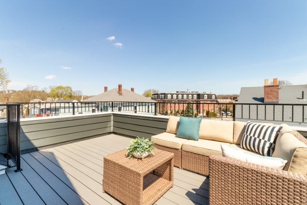Condominium at 15 Tanglewood # D, Boston MA 02124, Boston, photo 12 of 28