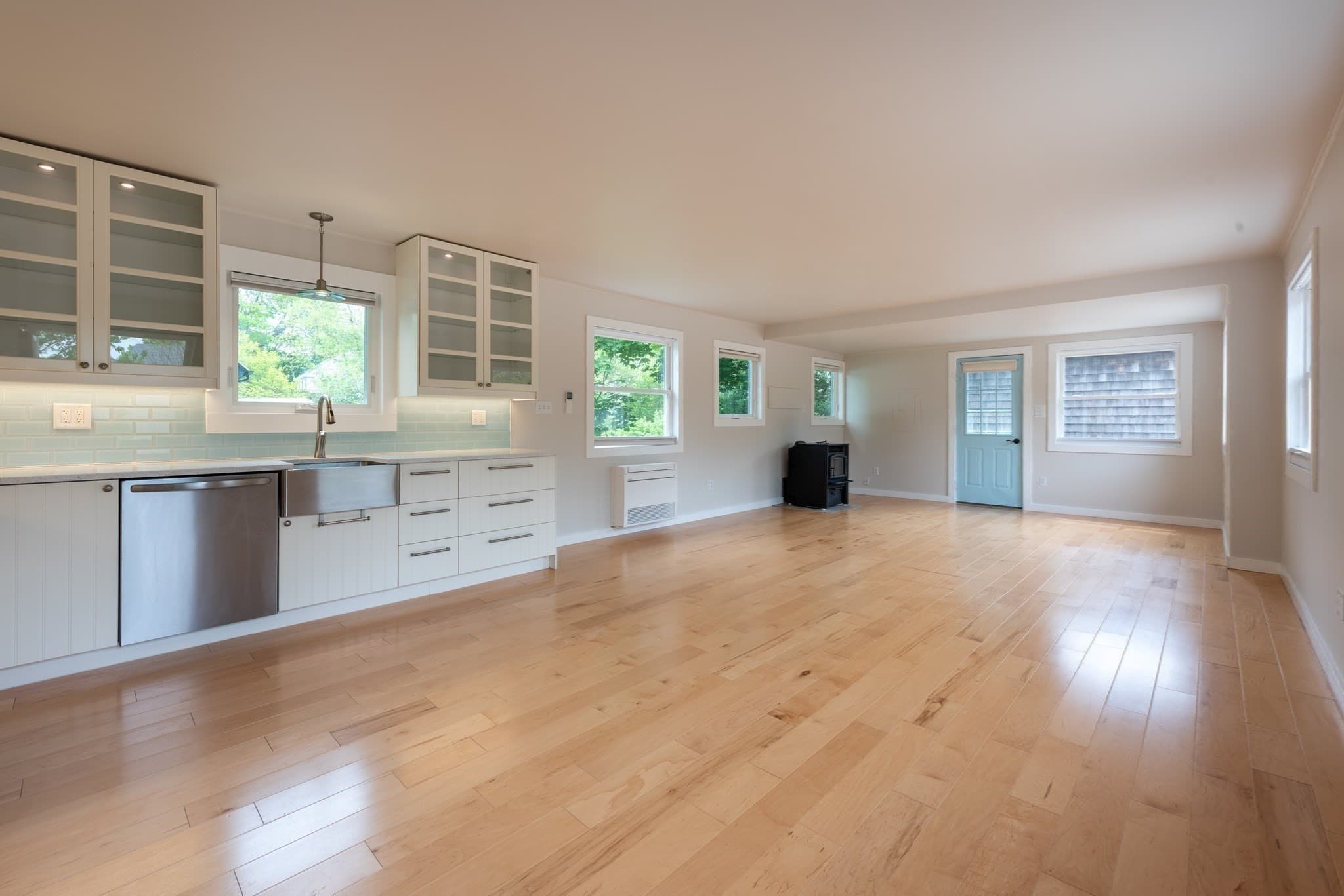 Single Family Residence at 8 Hideaway Place, Rockport MA 01966, photo 6 of 20