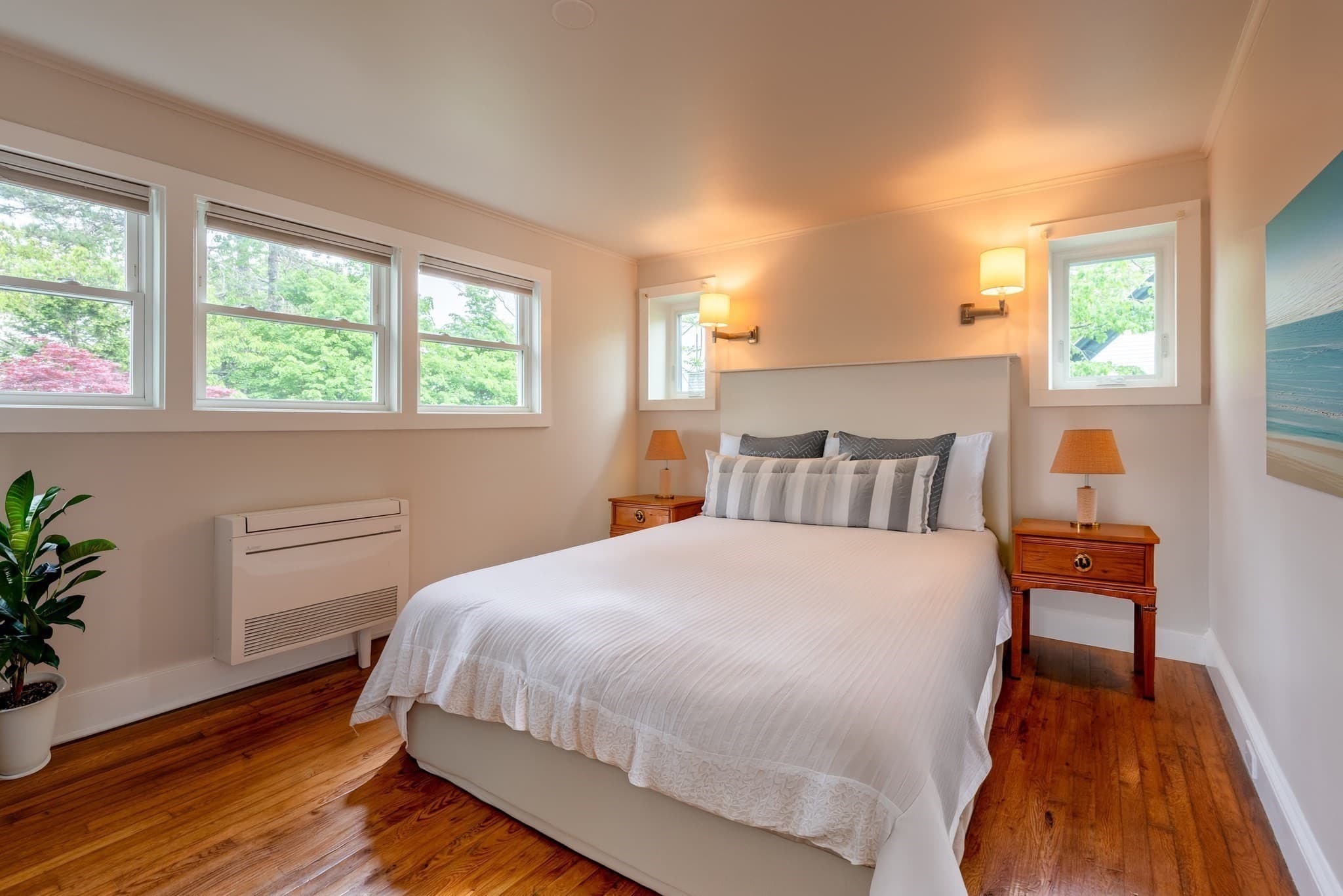 Single Family Residence at 8 Hideaway Place, Rockport MA 01966, photo 10 of 20