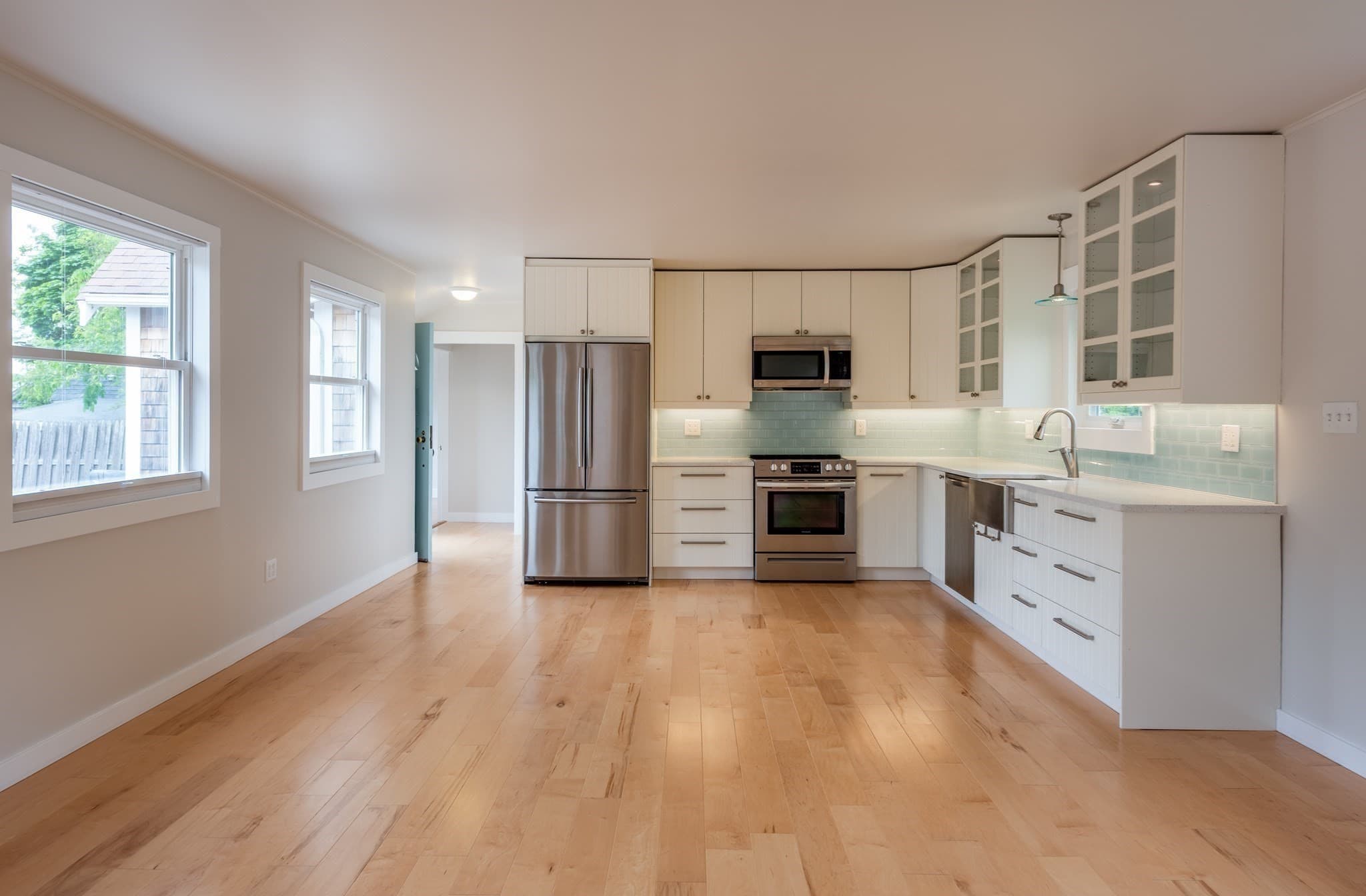Single Family Residence at 8 Hideaway Place, Rockport MA 01966, photo 4 of 20