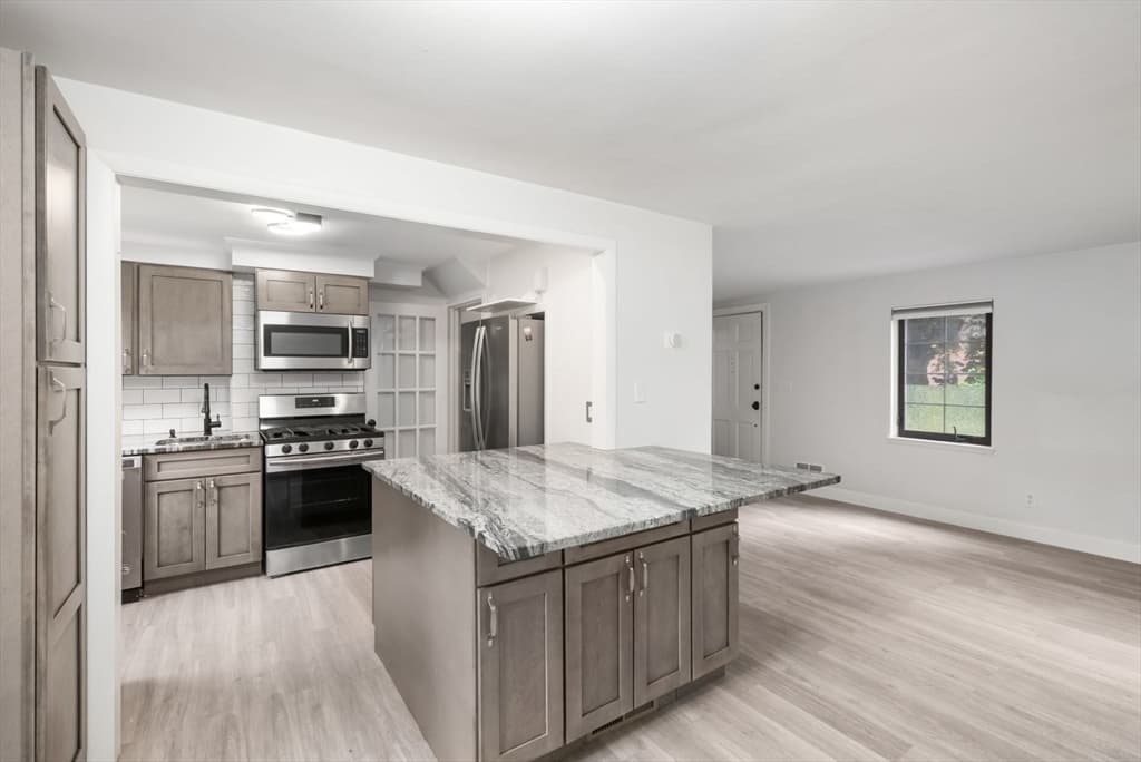 264 Lexington # 264, Watertown MA 02472 photo 5