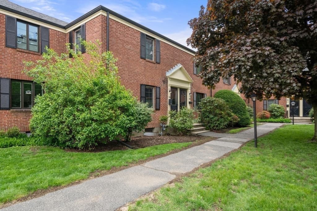 264 Lexington # 264, Watertown MA 02472 photo 9