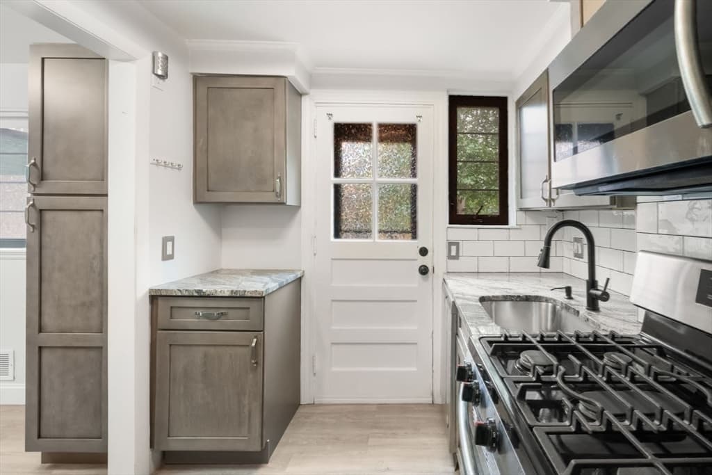 264 Lexington # 264, Watertown MA 02472 photo 8
