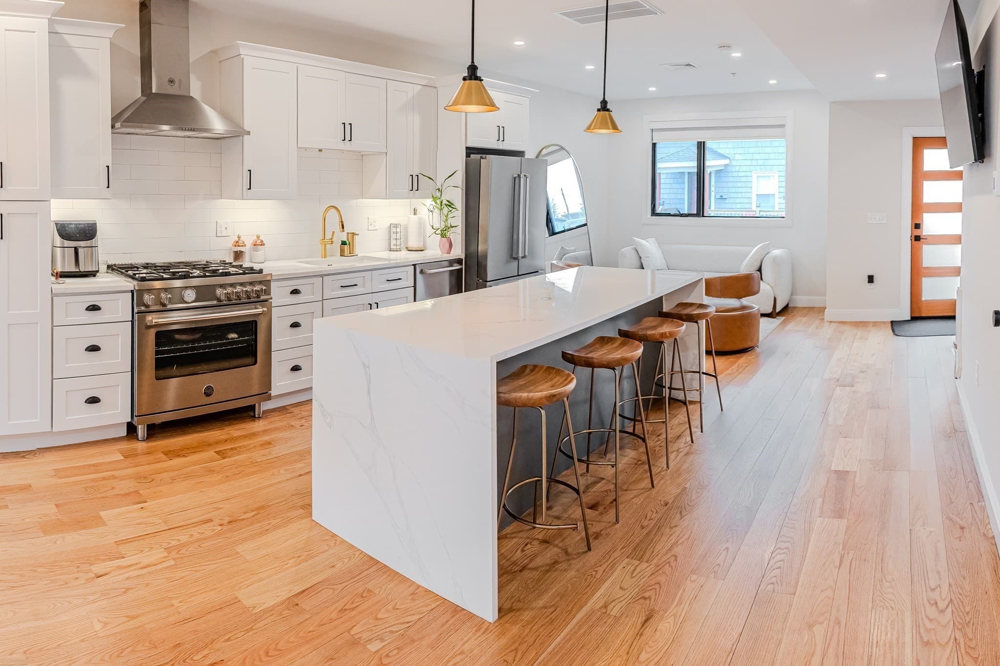 1-7 Wilcutt # 5, Boston MA 02121