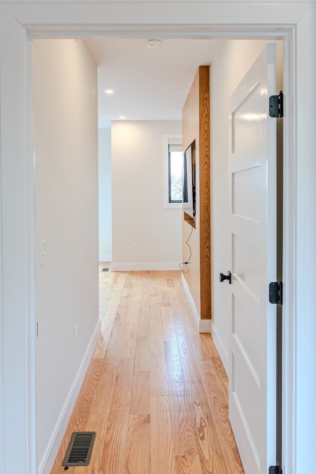 Condominium at 1-7 Wilcutt # 5, Boston MA 02121, photo 18 of 24