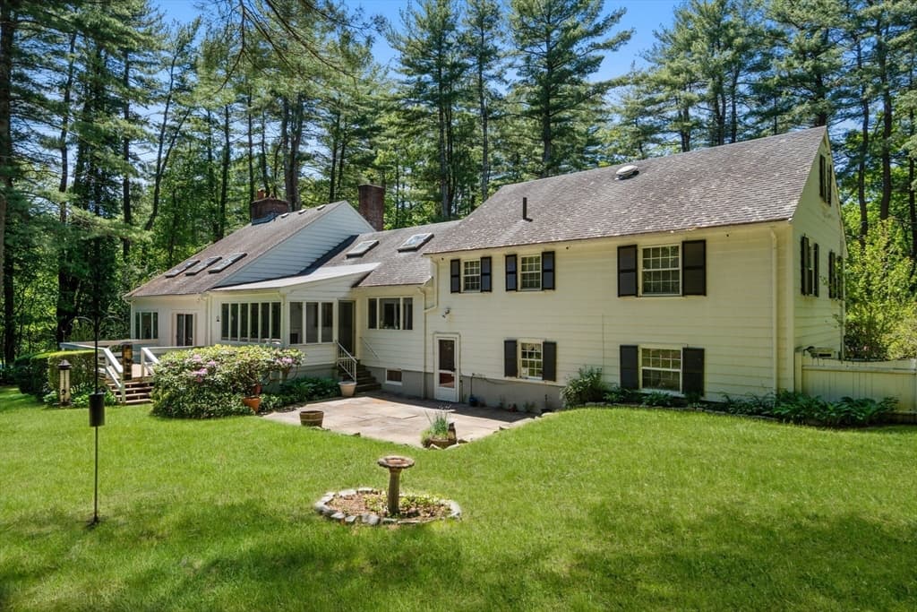 242 Winter St, Weston MA 02493 photo 29