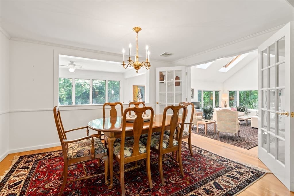 242 Winter St, Weston MA 02493 photo 8