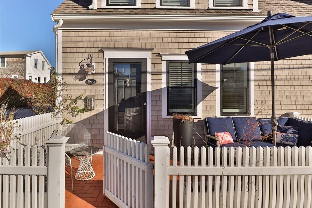 Condominium at 368 Commercial Street Unit G, Provincetown MA 02657, Provincetown, photo 2 of 28