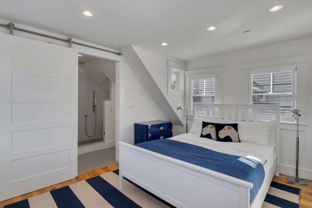 Condominium at 368 Commercial Street Unit G, Provincetown MA 02657, Provincetown, photo 18 of 28