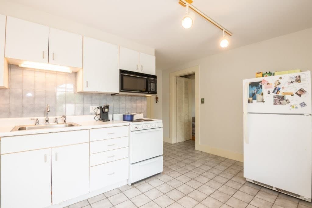 Condominium at 25 Poplar St # 5A, Ipswich MA 01938, Ipswich, photo 10 of 30