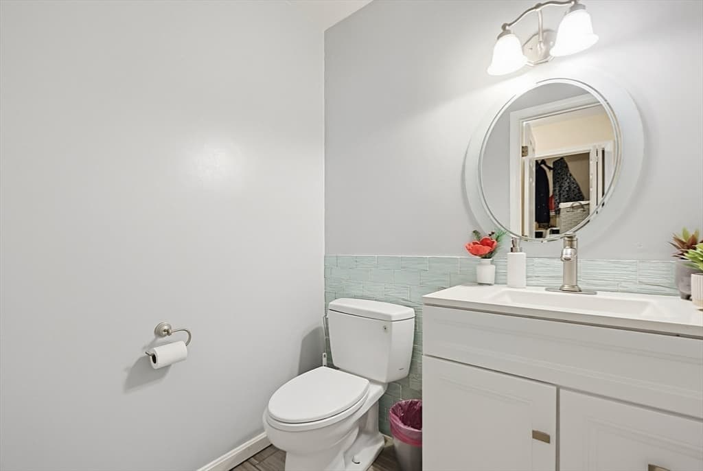 Condominium at 81 Arrowhead Cir # 81, Ashland MA 01721, photo 27 of 30