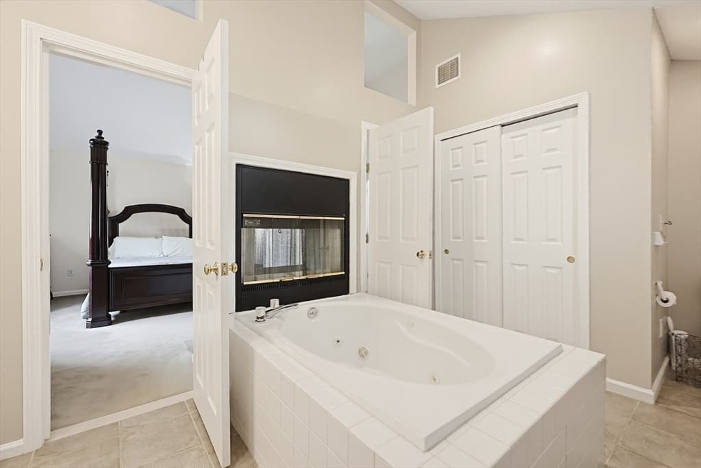 Condominium at 81 Arrowhead Cir # 81, Ashland MA 01721, photo 19 of 30