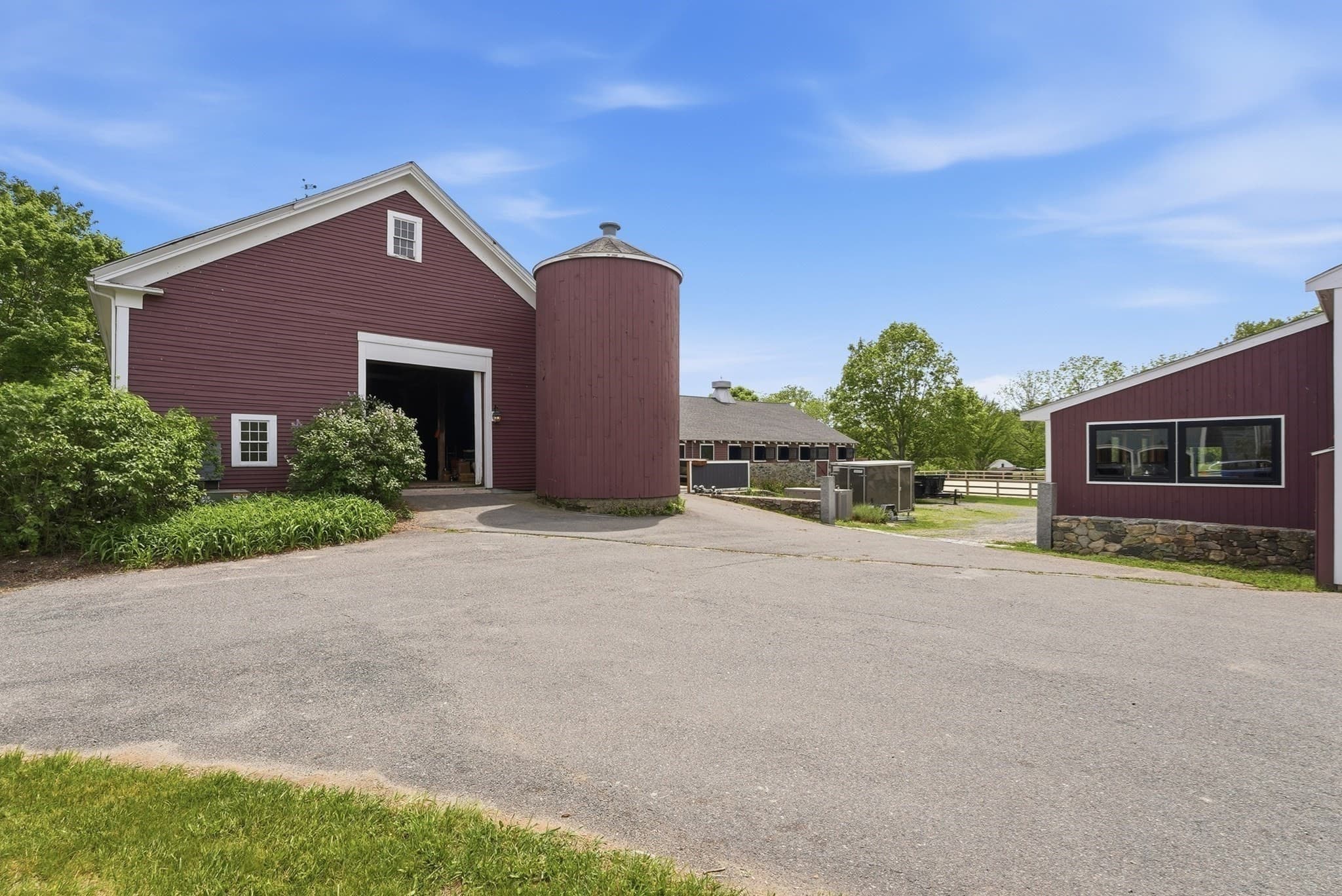 Single Family Residence at 42 Washington St, Sherborn MA 01770, photo 13 of 36