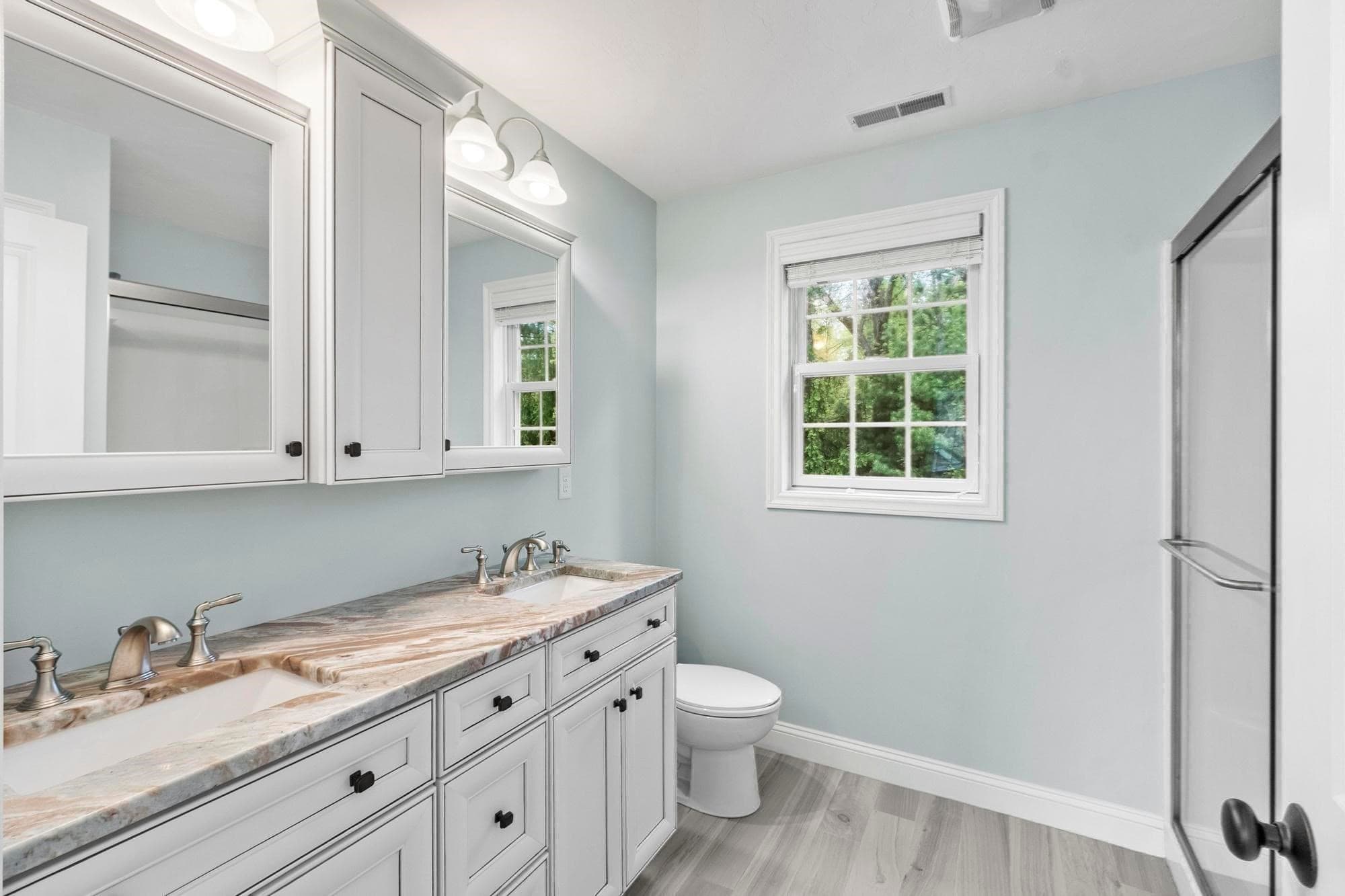 Condominium at 39 Kensington Way # 39, Tewksbury MA 01876, photo 28 of 42