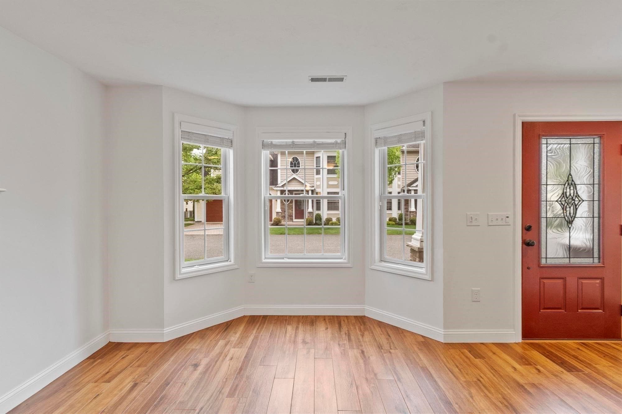 Condominium at 39 Kensington Way # 39, Tewksbury MA 01876, photo 10 of 42
