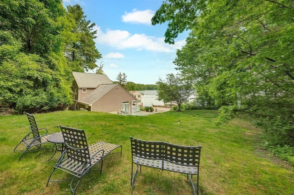 118 Woolford Road, Wrentham MA 02093 photo 32